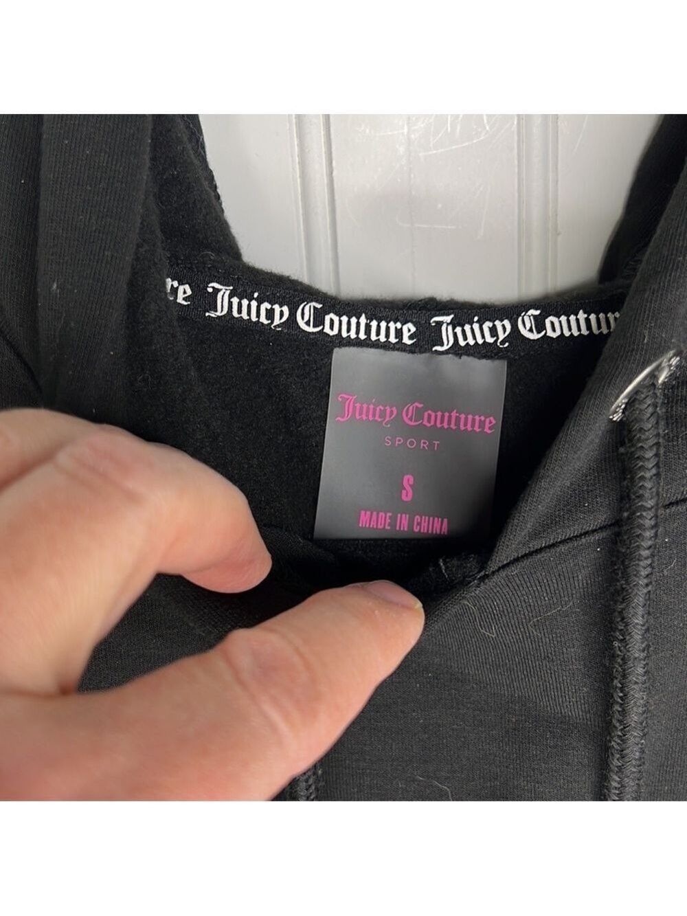 Juicy Cropped Pull Over Logo Hoodie Size Small - Picture 3 of 12